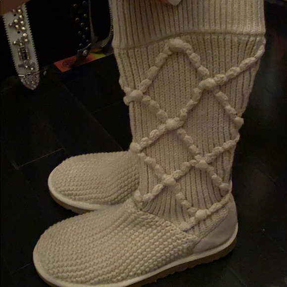 Authentic ugg boots - Picture 1 of 7